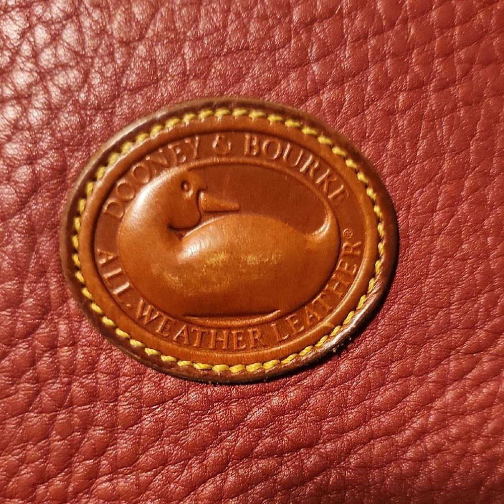Vintage Dooney & Bourke Crossbody - Picture 15 of 16